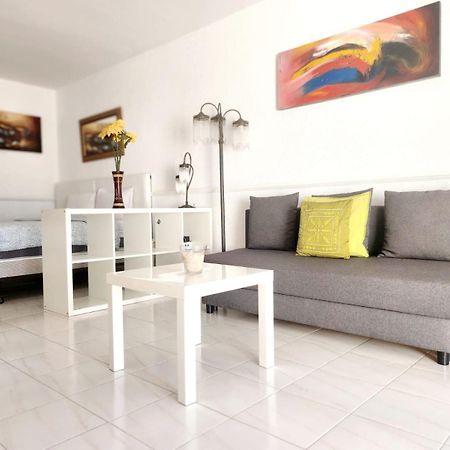Porto Royale Apartment Лос Кристианос Екстериор снимка