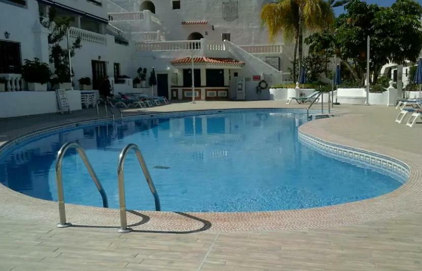 Porto Royale Apartment Лос Кристианос Екстериор снимка